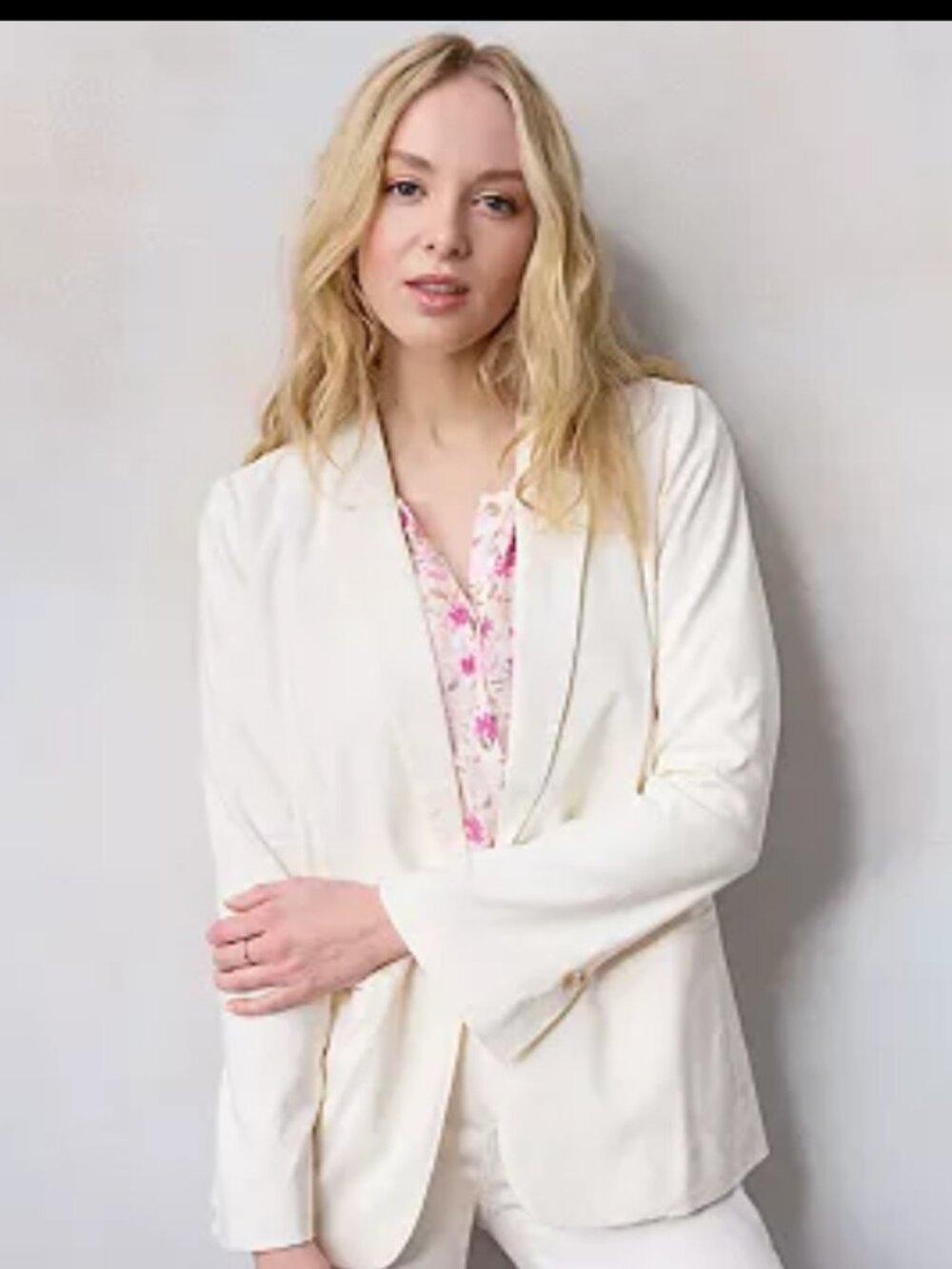 Lauren Conrad women's linen cotton blend ivory blazer